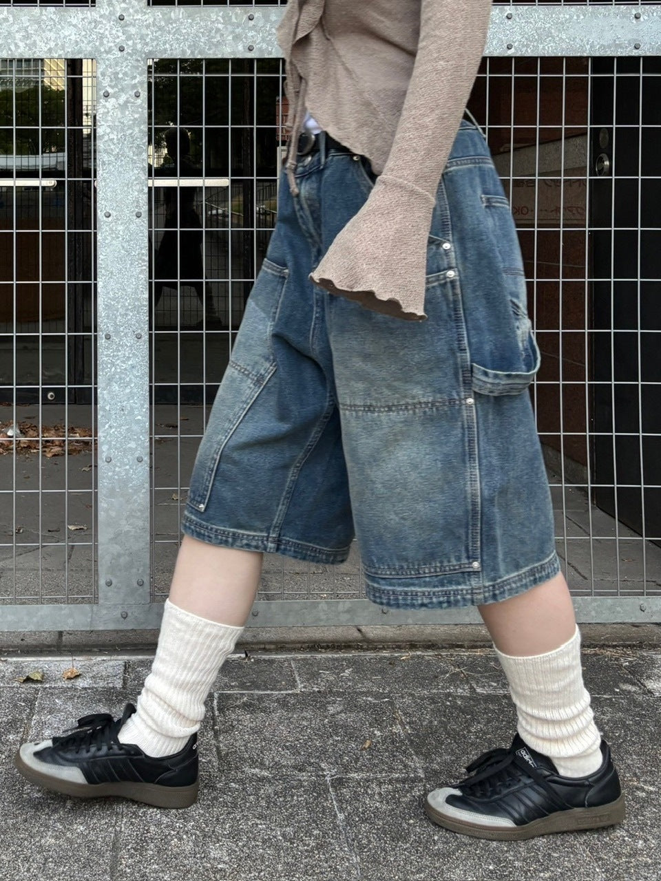 受注制【Chikashitsu +】studs design denim half pants (2color)