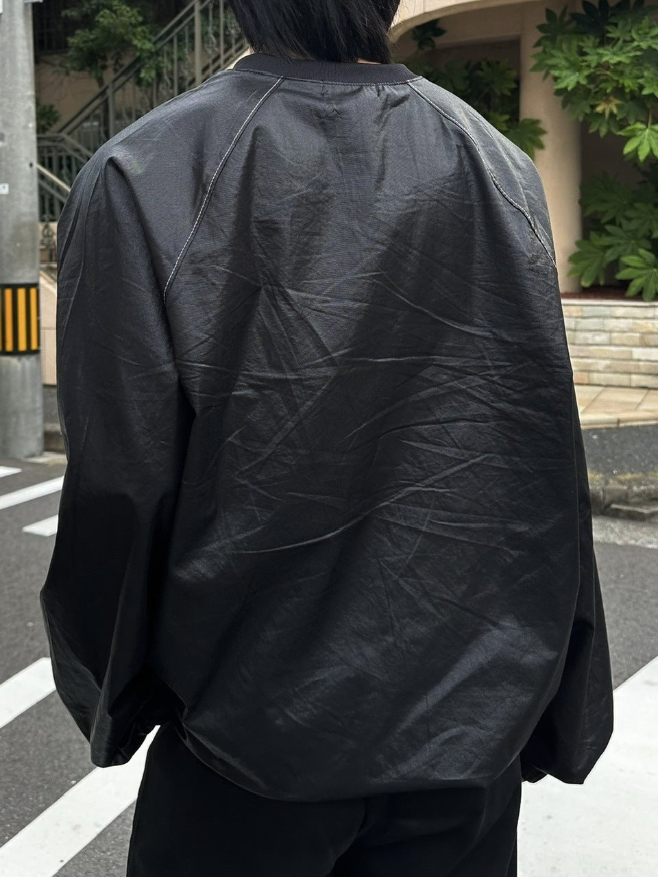 受注制【LUV CODE】coated v neck top (2color)