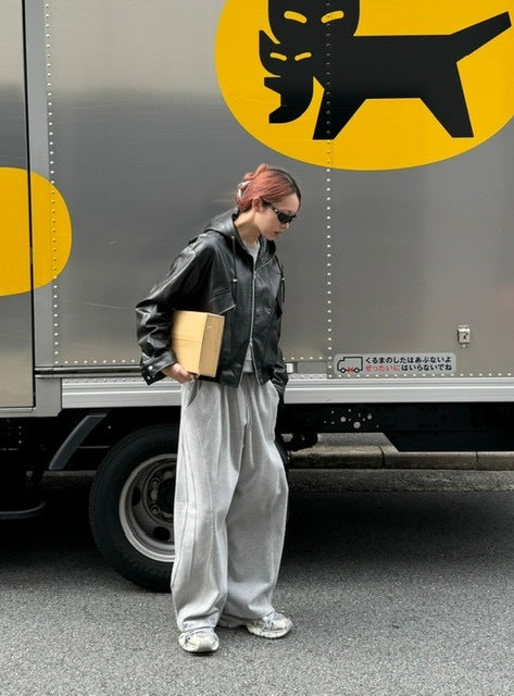 受注制【Chikashitsu +】curve stitch straight sweat pants (3color) / 【チカシツプラス】カーブスティッチストレートスウェットパンツ