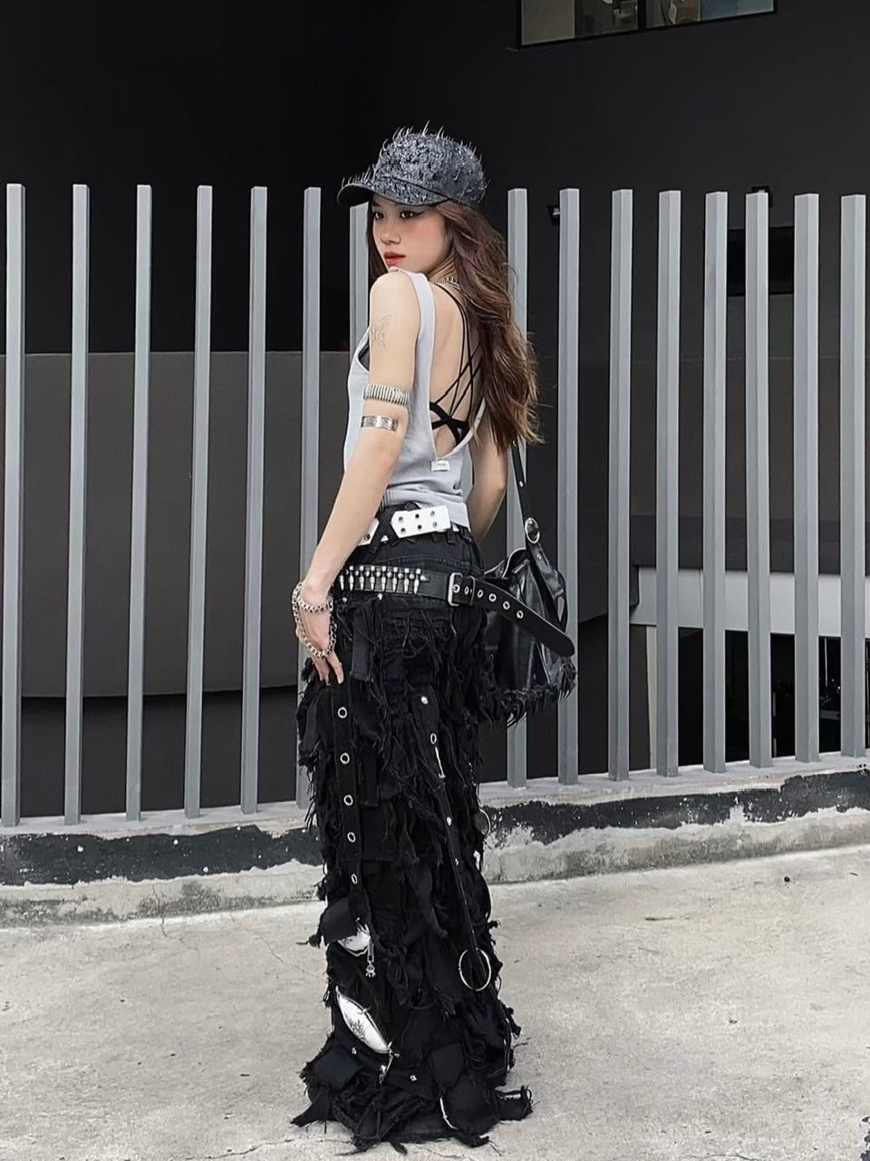 【UNIZ】BLACK MONSTER PANTS / 【ユニズ】ブラックモンスターダメージワイドデニムパンツ