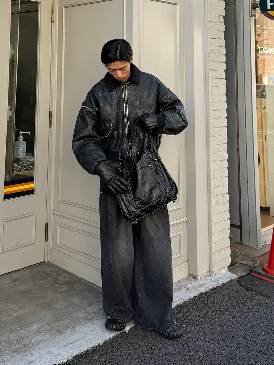 受注制【Chikashitsu +】antique like eco leather tote bag / 【チカシツプラス】アンティーク風エコレザートートバッグ