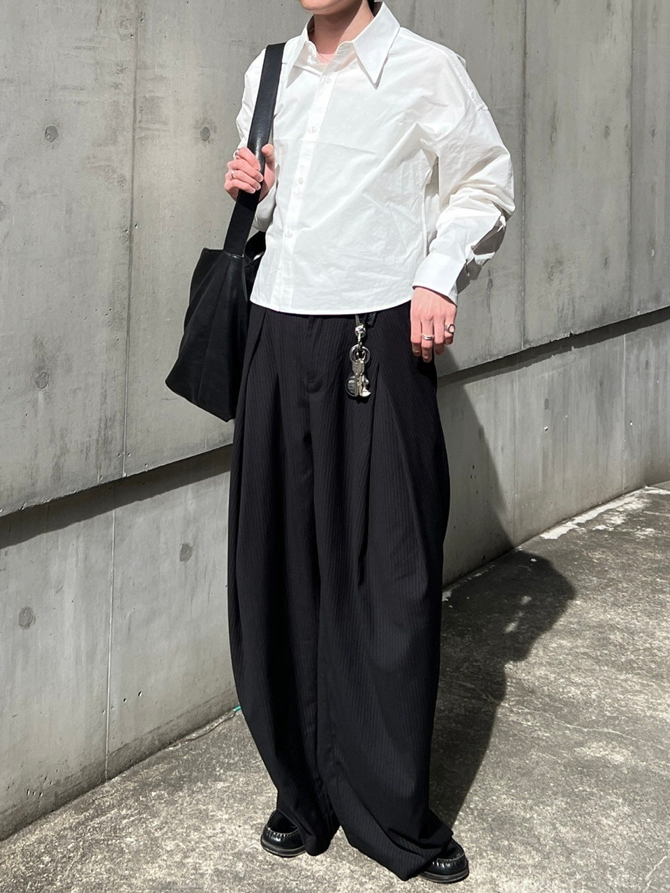 東京店WEB限定受注制【Chikashitsu +】Loose fit cropped shirt