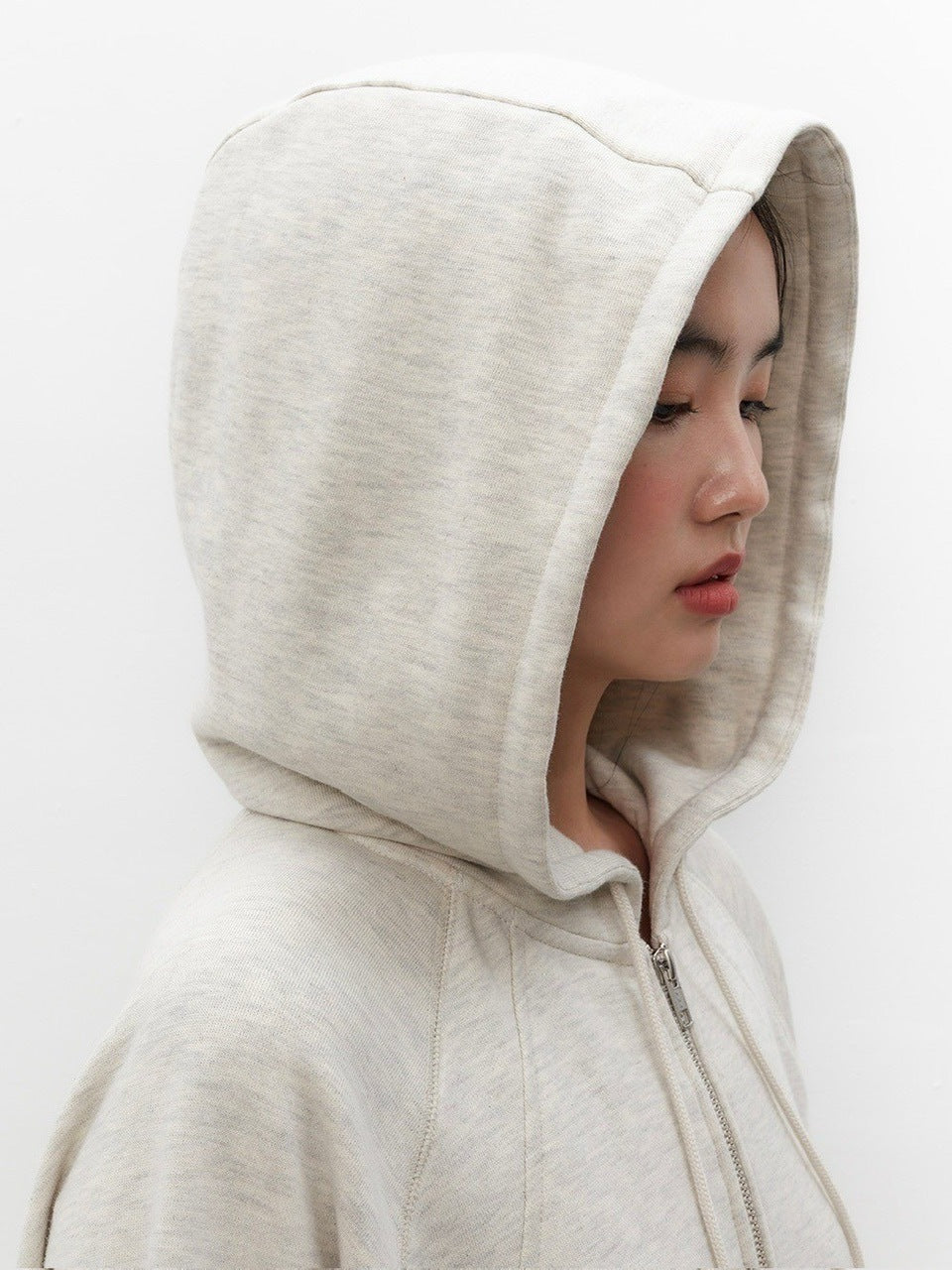 【TUOMIO】STRING CHARM HOOD ZIP-UP