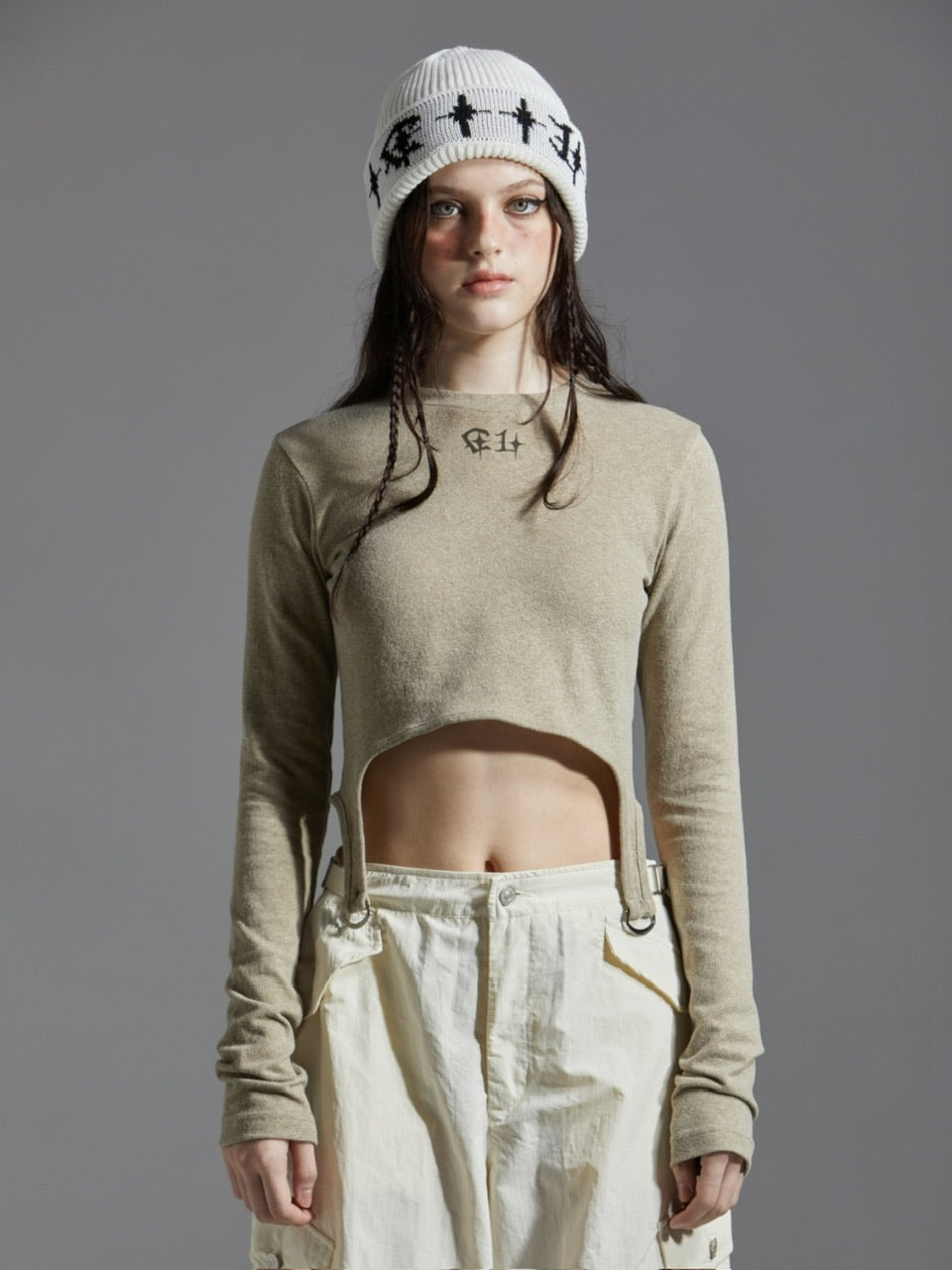 【GATELESS】DOUBLE RING CROPPED T-SHIRT