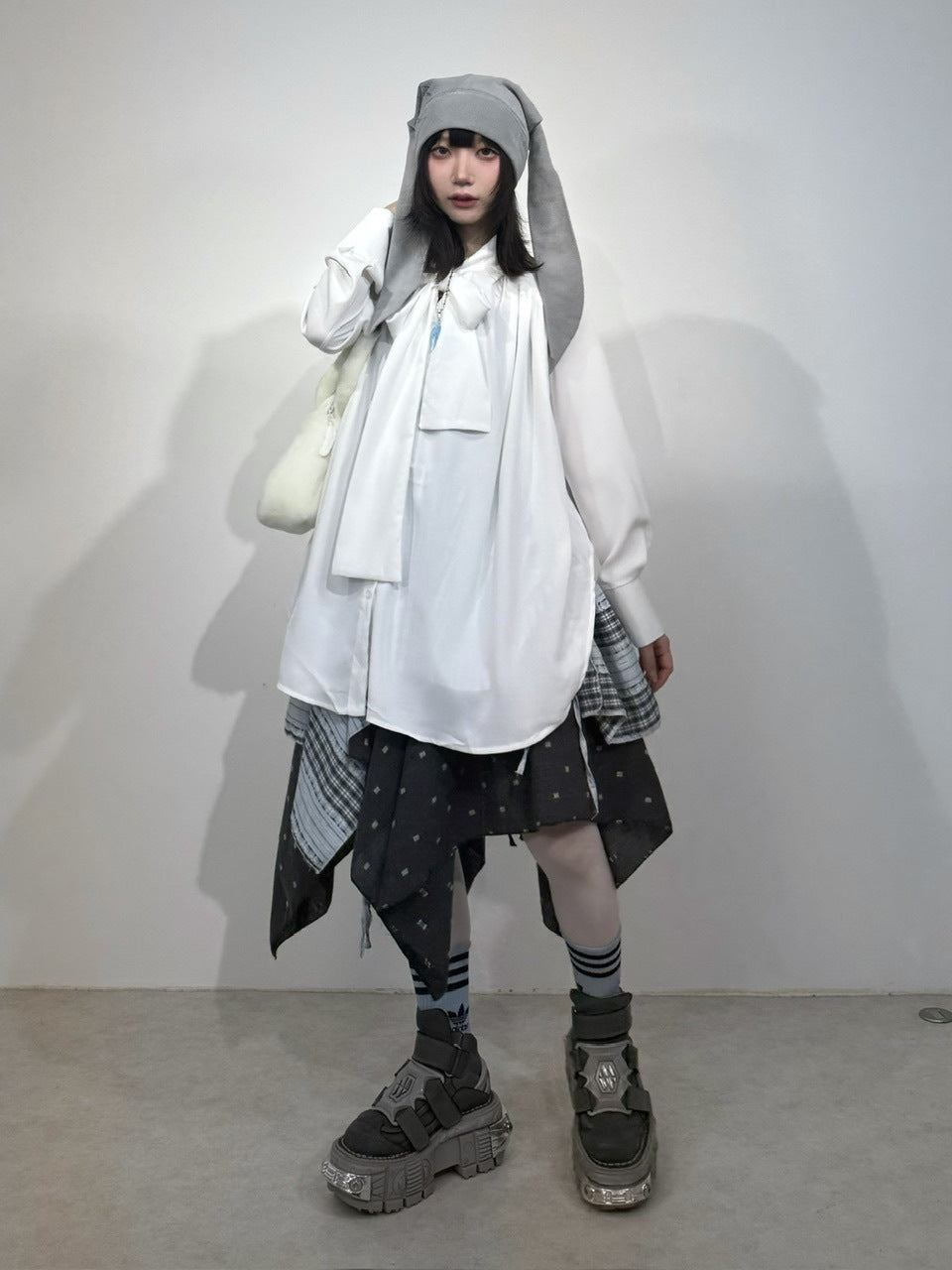 国際配送【Nerd out XU】satin tie shirt (2color)