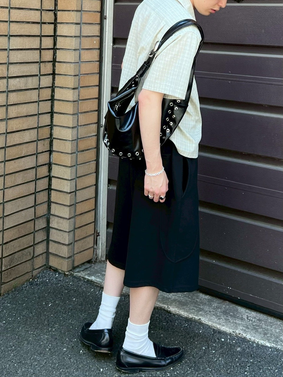 【Chikashitsu +】stitch bermuda sweat pants (2color) / 【チカシツプラス】スティッチバミューダハーフスウェットパンツ