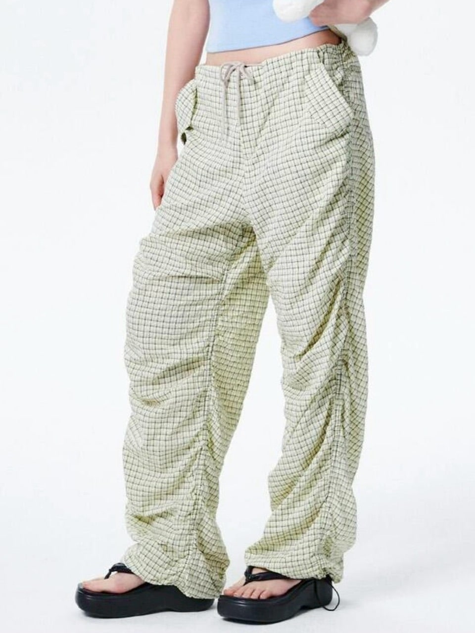 【runningHIGH】CHECK SHIRRING PARACHUTE PANTS