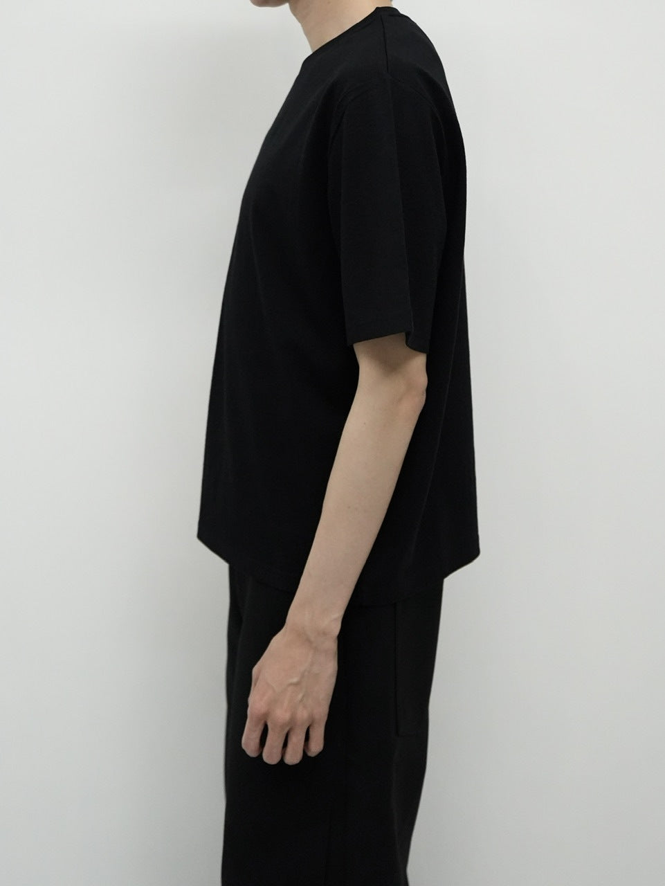 【CS】2-PIECE CROPPED PACK TEE