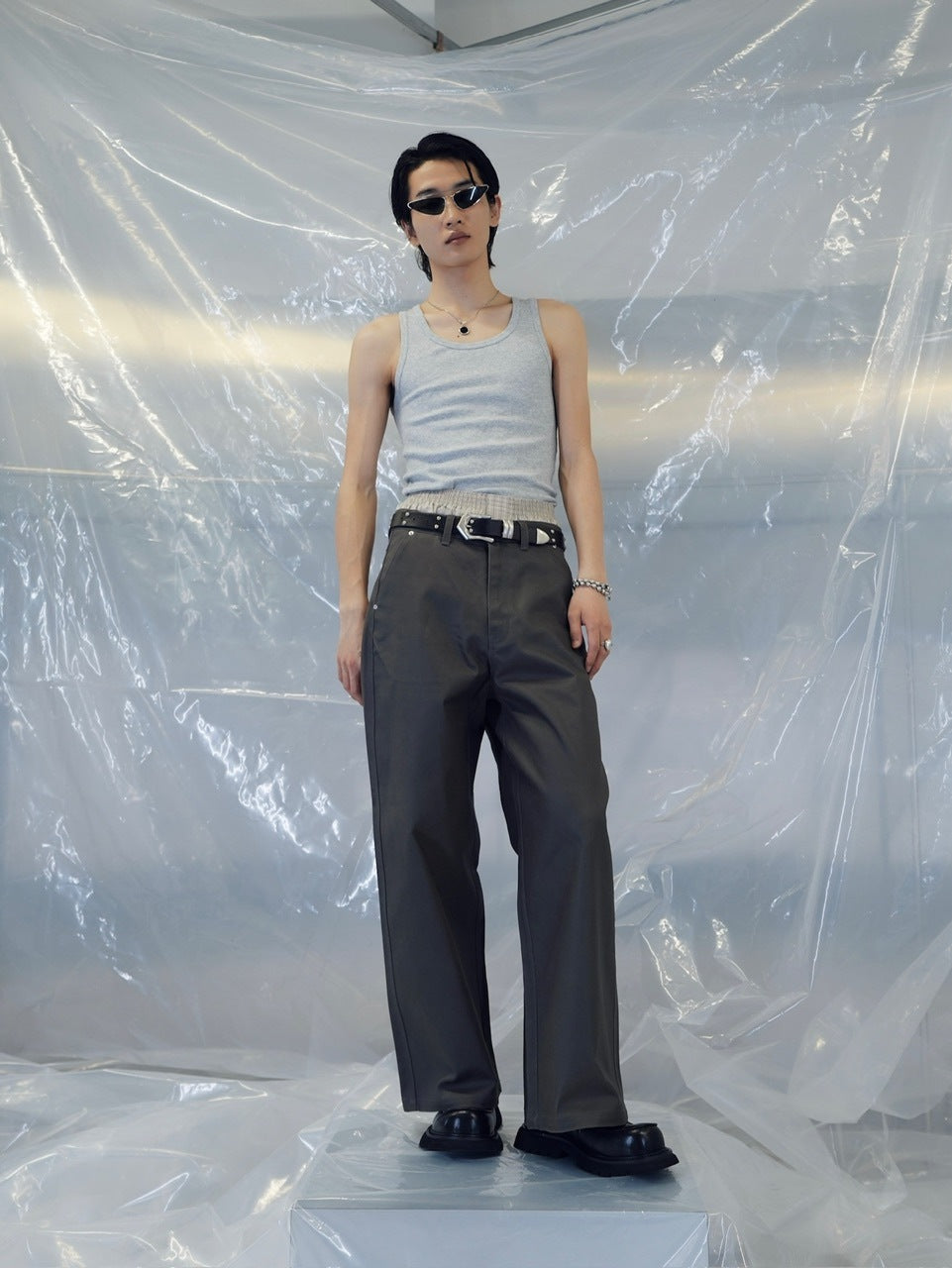 【CS】COATED WIDE DENIM PANTS (CHARCOAL)