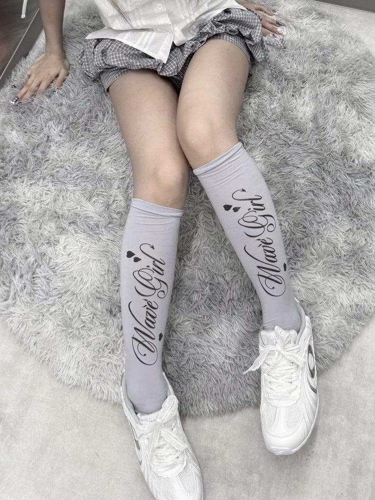 受注制【nmtc +】lettering socks (2color)