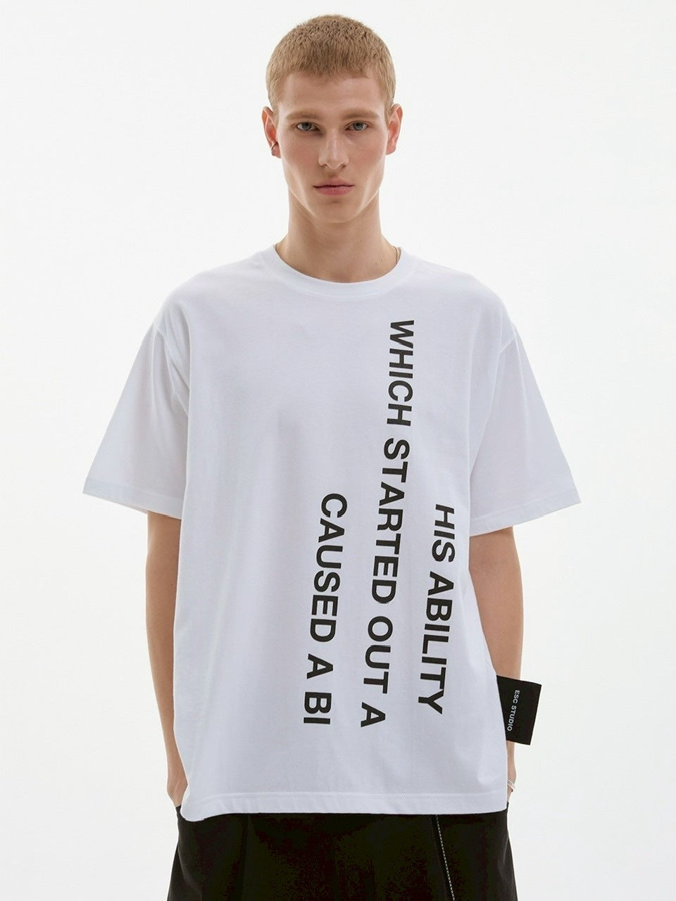 【ESC STUDIO】mega label t-shirt/ 【イーエスシーステュディオ】メガラベルロゴ半袖Tシャツ