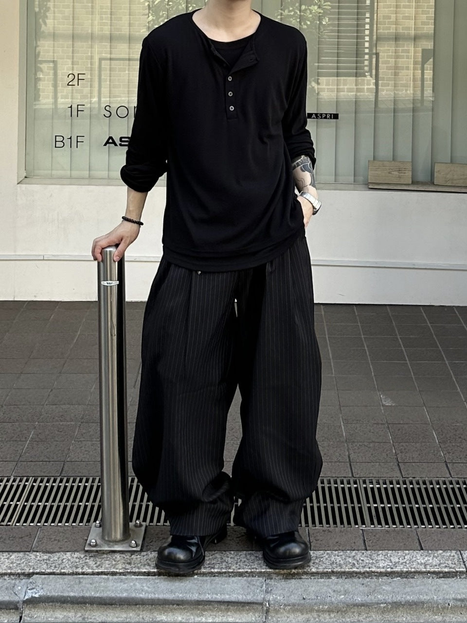 大阪店WEB限定受注制【Chikashitsu +】stripe tuck wide slacks (2color)