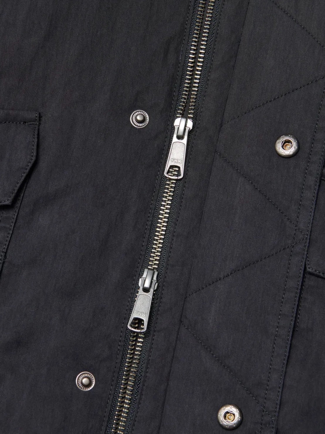 【NOMANUAL】HOODED FLIGHT JUMPER