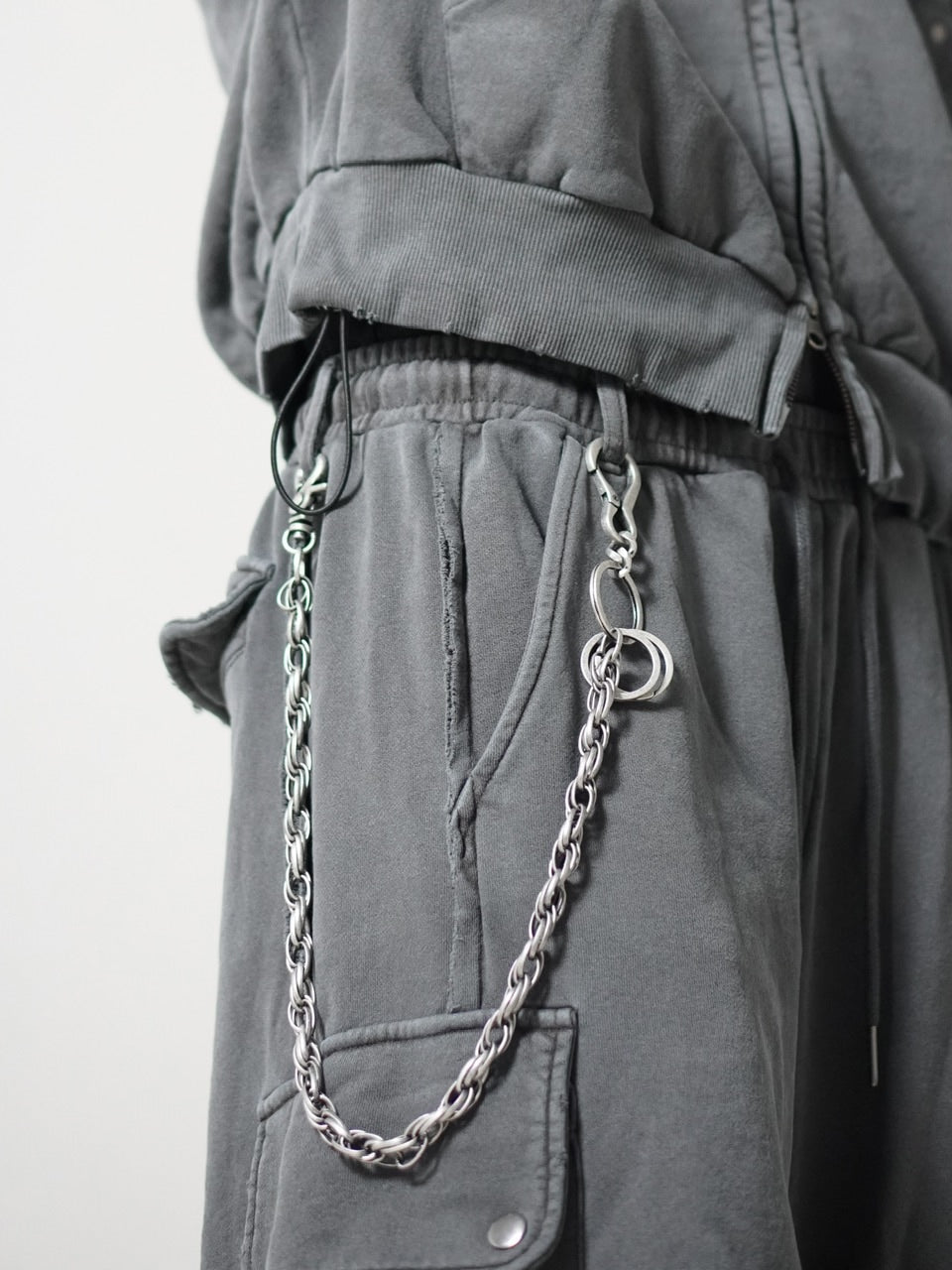 【CHIKASHITSU PLUS HIGH】4 pocket dirty wash sweat cargo pants (charcoal) / 【チカシツプラスハイ】マルチポケットダーティーウォッシュスウェットカーゴパンツ