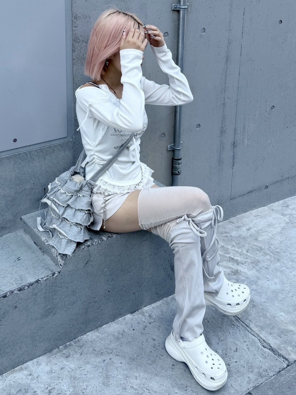 【nmtc +】ribbon shoulder long sleeve / 【エヌエムティーシープラス】リボンショルダー長袖Tシャツ (3color)