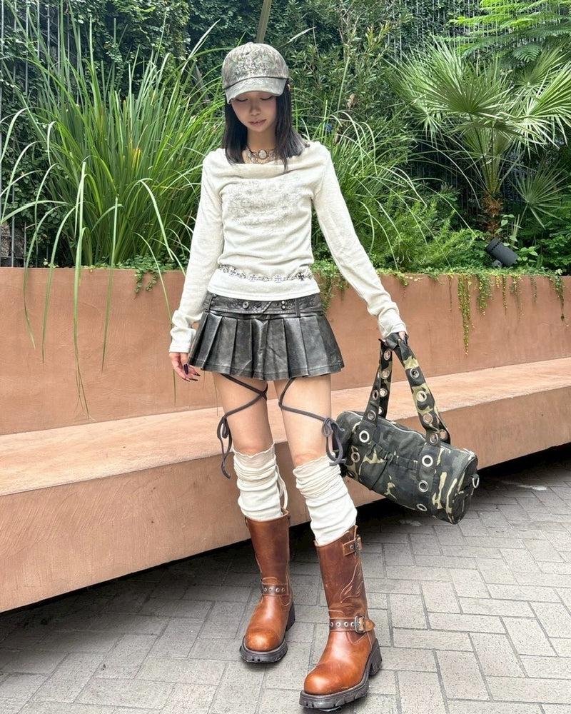 仙台に着画お願いしている。【Never mind the XU】loose fit long sleeve / 【ネバーマインドザエックスユー】ルーズフィットプリント長袖Tシャツ (3color)