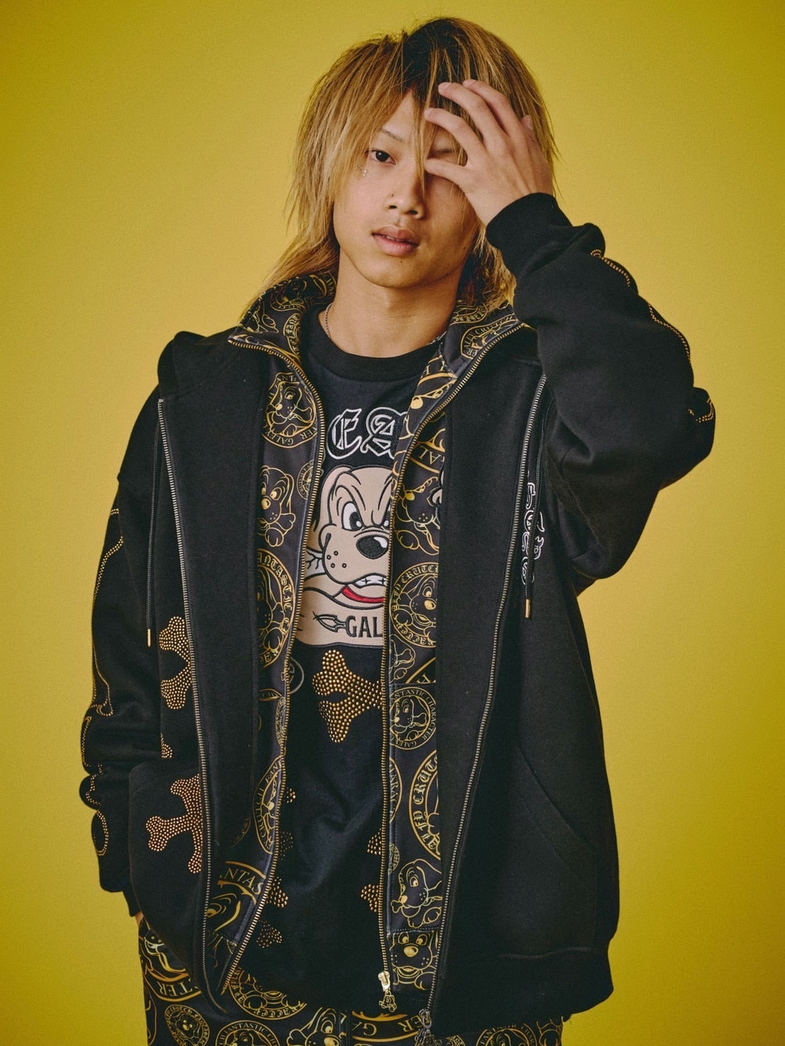 【GALFY】ピカピカ骨骨パーカー