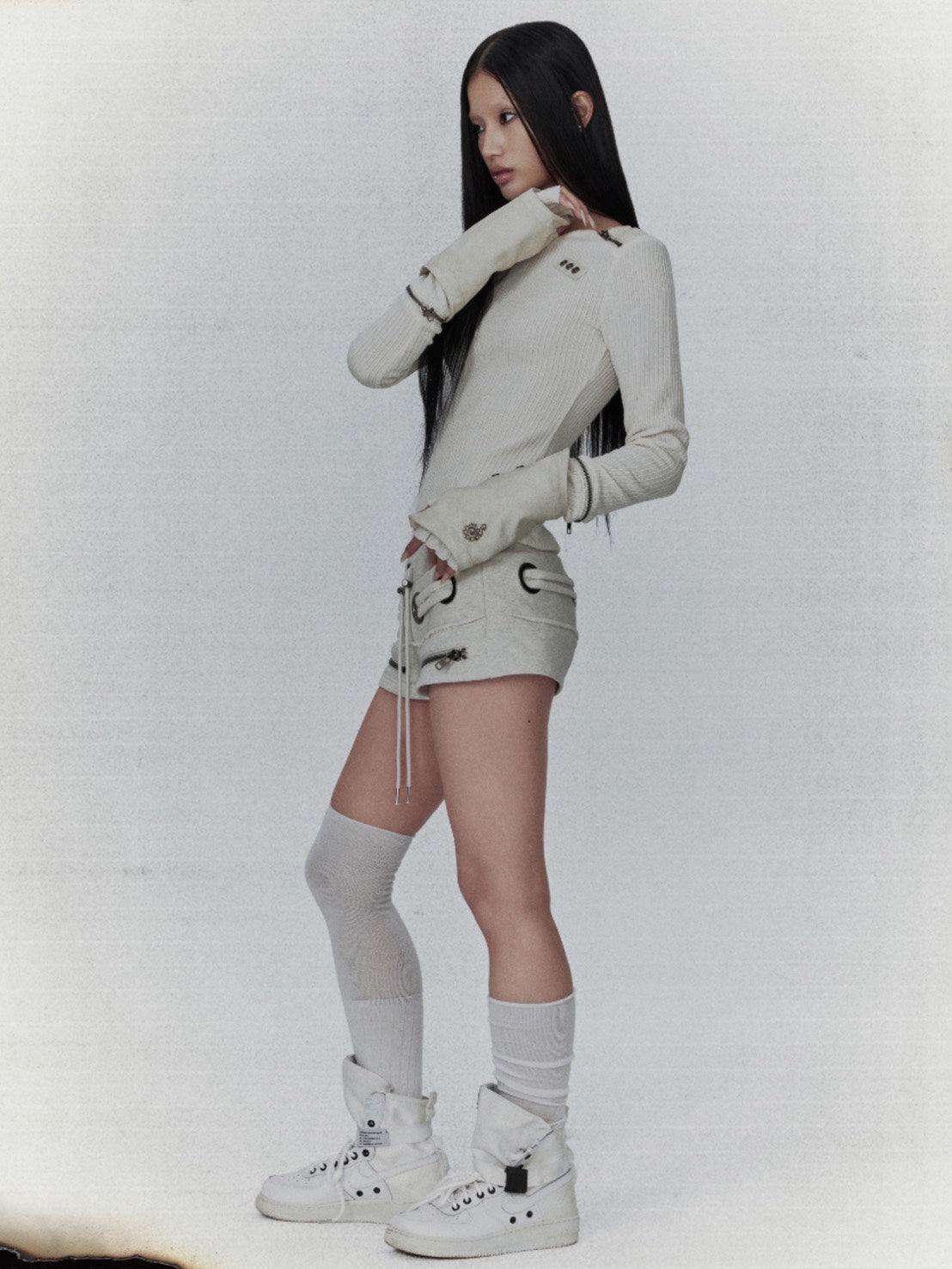 【bonienkiye】Detachable Zipper Leather Top