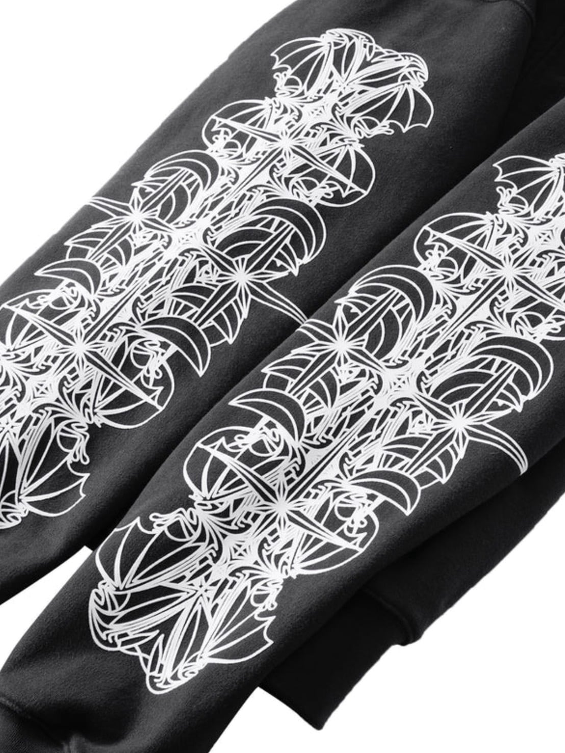 【The Boy Has No Patience】TBHNP LUMINOUS DAWN ASTRAL LOGO ZIP HOODIE / 【ザボーイハズノーペーシェンス】アストラルロゴジップパーカー