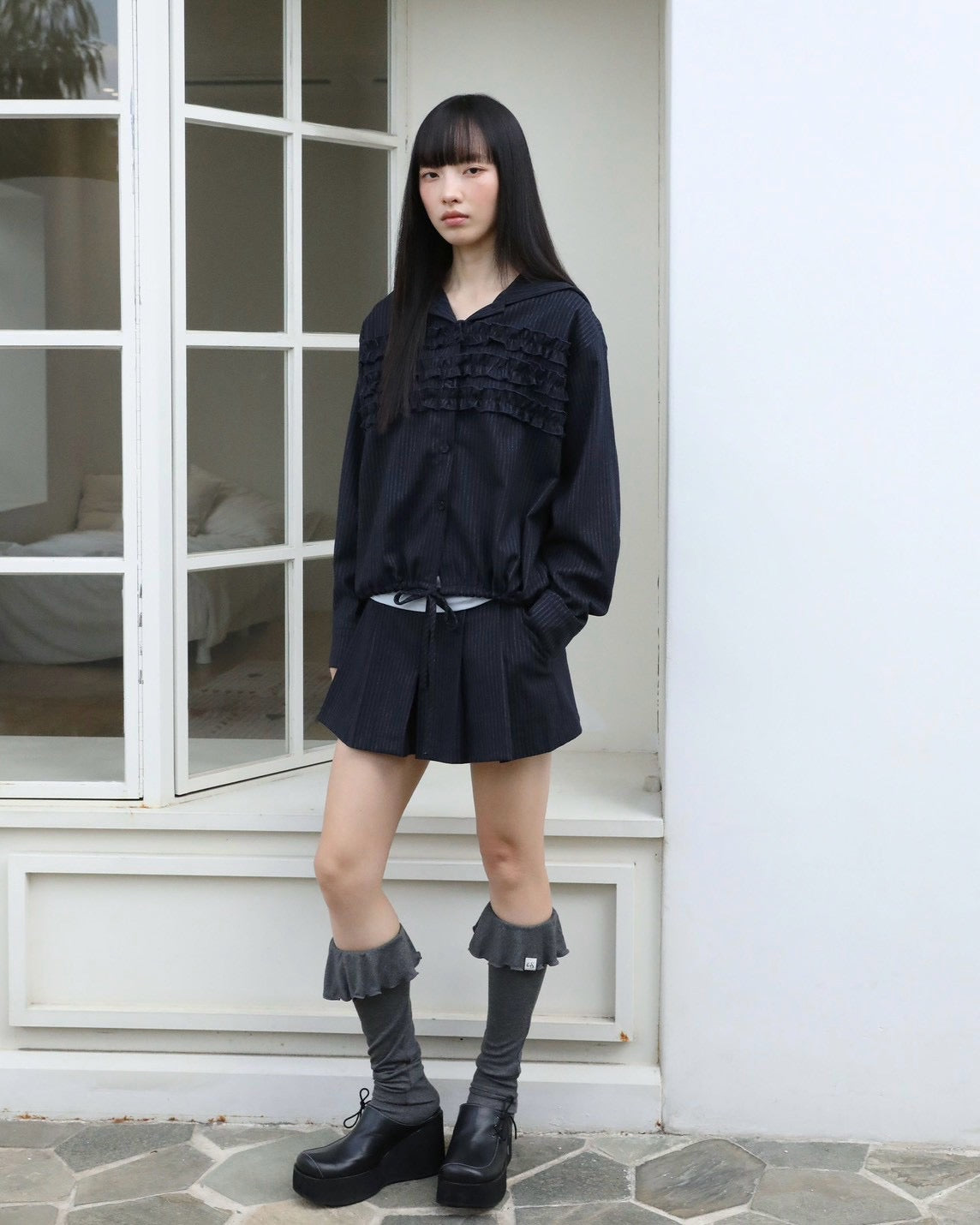 【Uglyshadow】STRIPE RUFFLE HOODED SHIRT