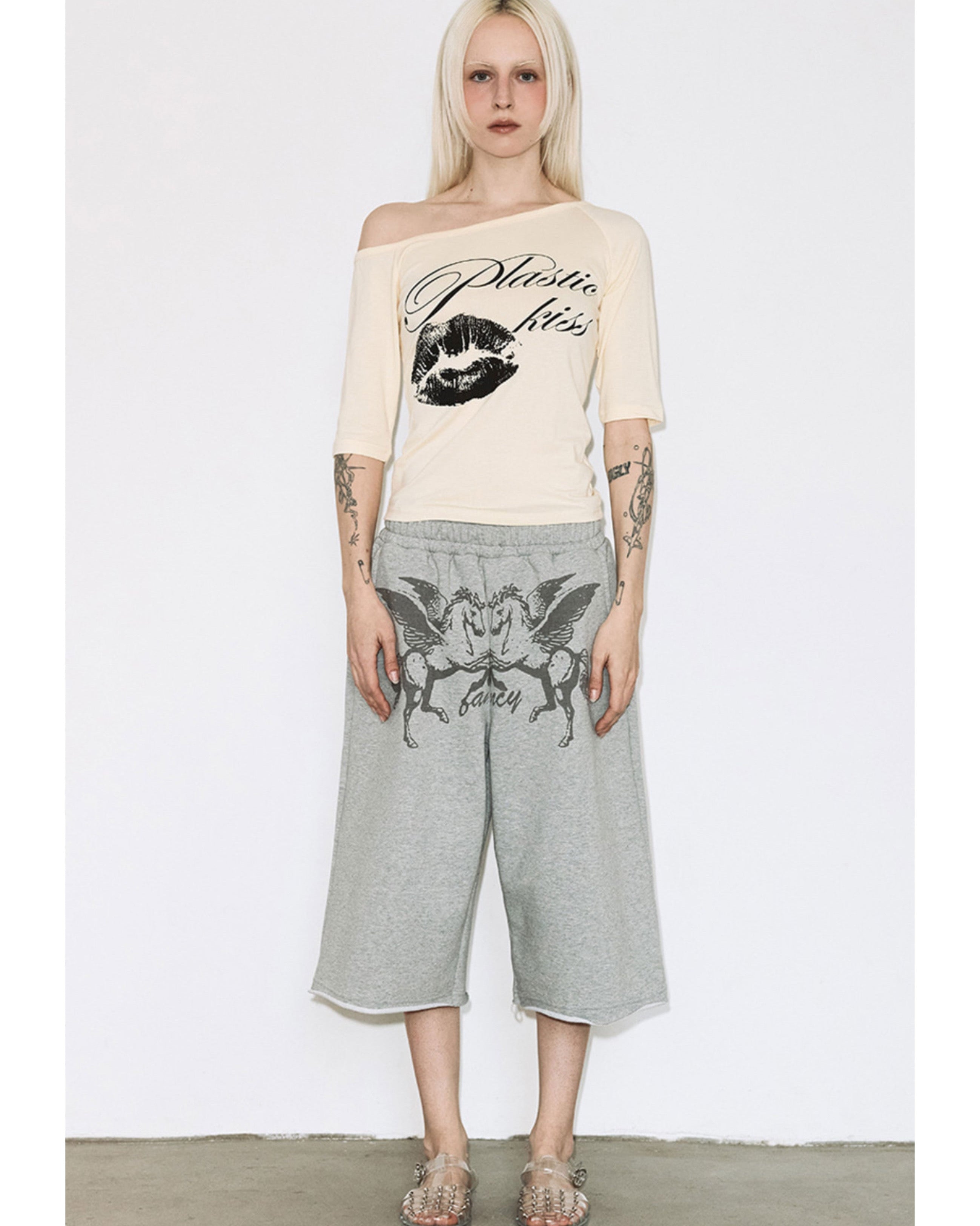 【FANCY CLUB】PLASTIC KISS ONE-SHOULDER TOP