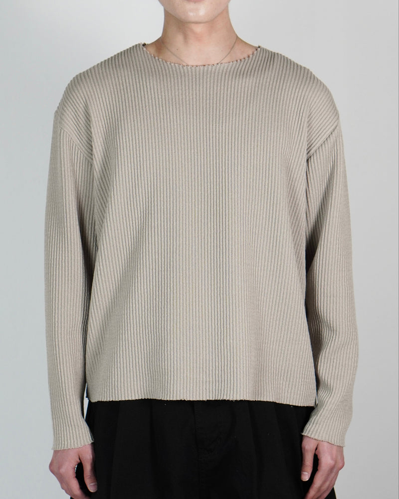 受注制【Chikashitsu +】cutting cropped tee (3color)