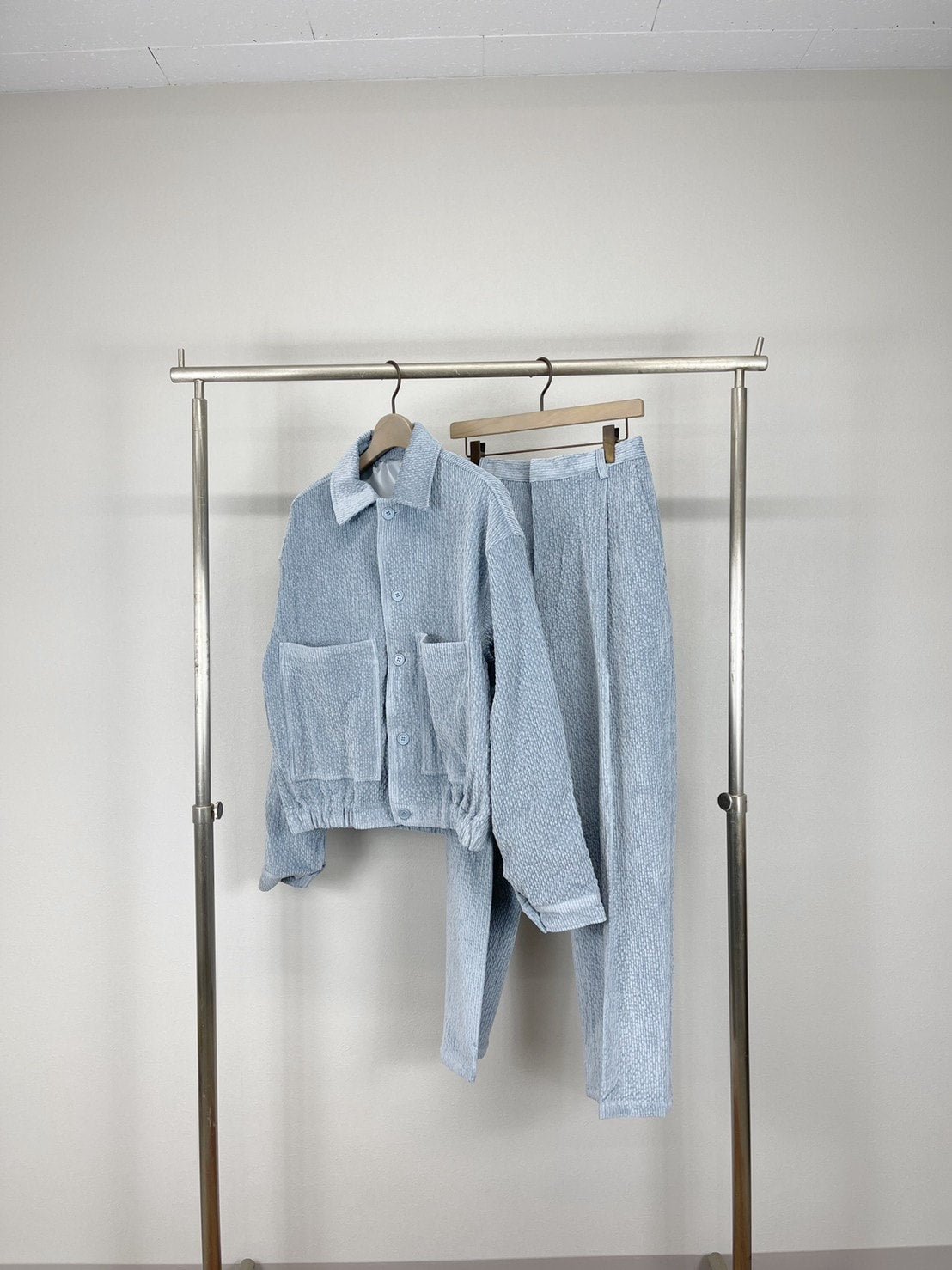 受注制【Chikashitsu +】set up design corduroy cropped jacket (3color)