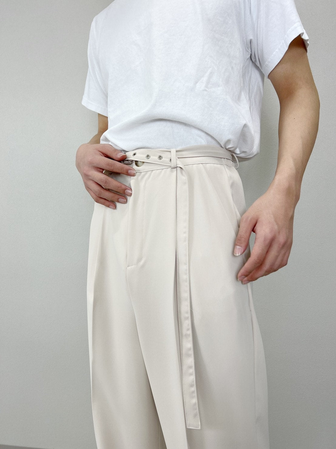 受注制【Chikashitsu +】set up zipper belt slacks (2color)