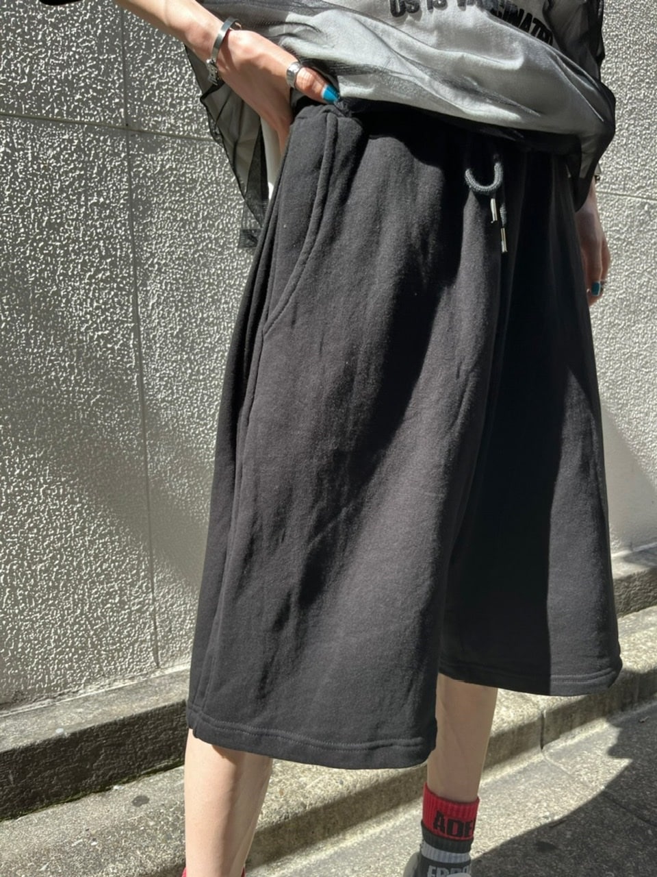 受注制【Chikashitsu +】side button sweat shorts (3color)