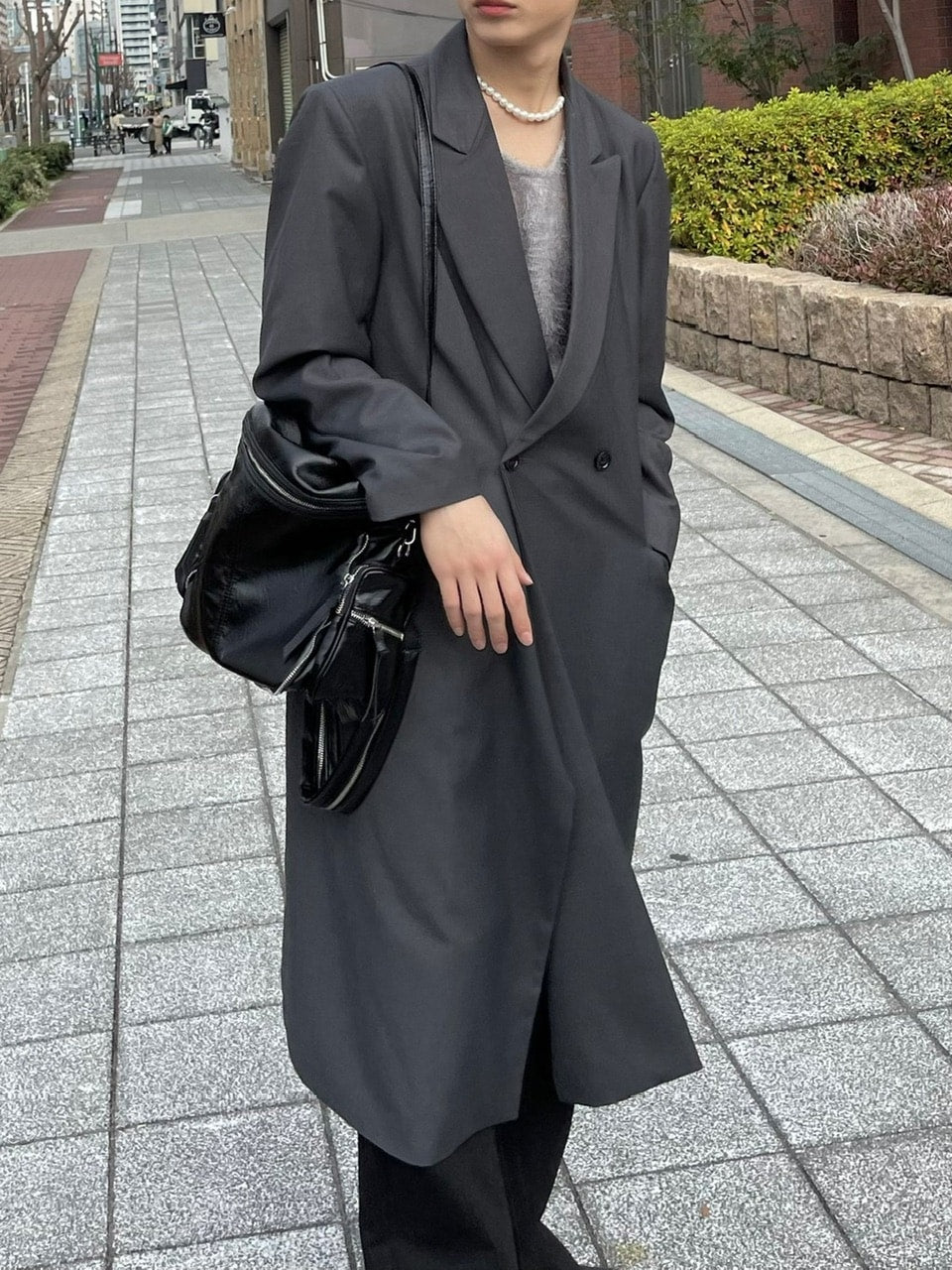 受注制【Chikashitsu +】zip design leather shoulder bag