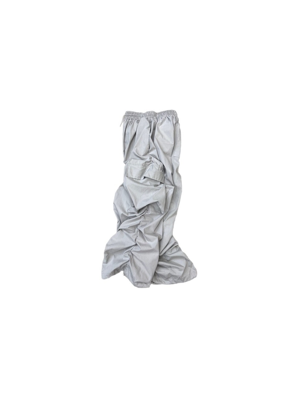 受注制【Chikashitsu +】oversized gather cargo pants (3color)