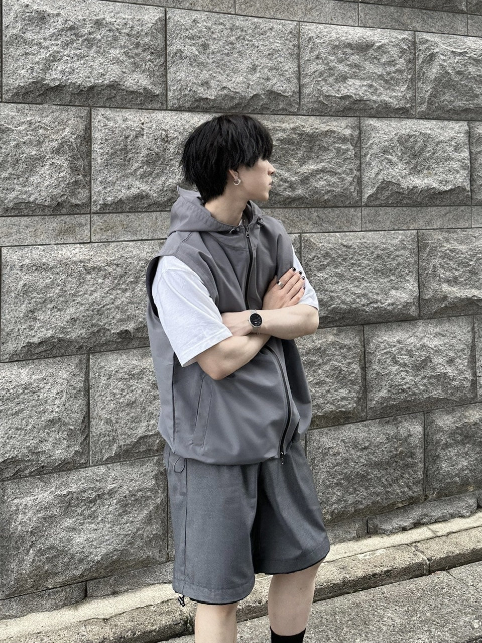 大阪店WEB限定受注制【Chikashitsu +】nylon hood vest (2color)