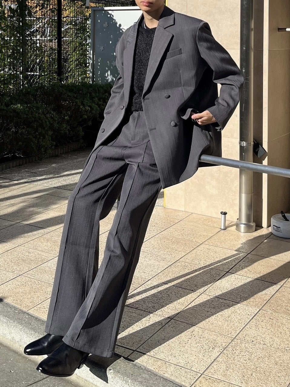 【Chikashitsu +】set up center press flare slacks (2color)