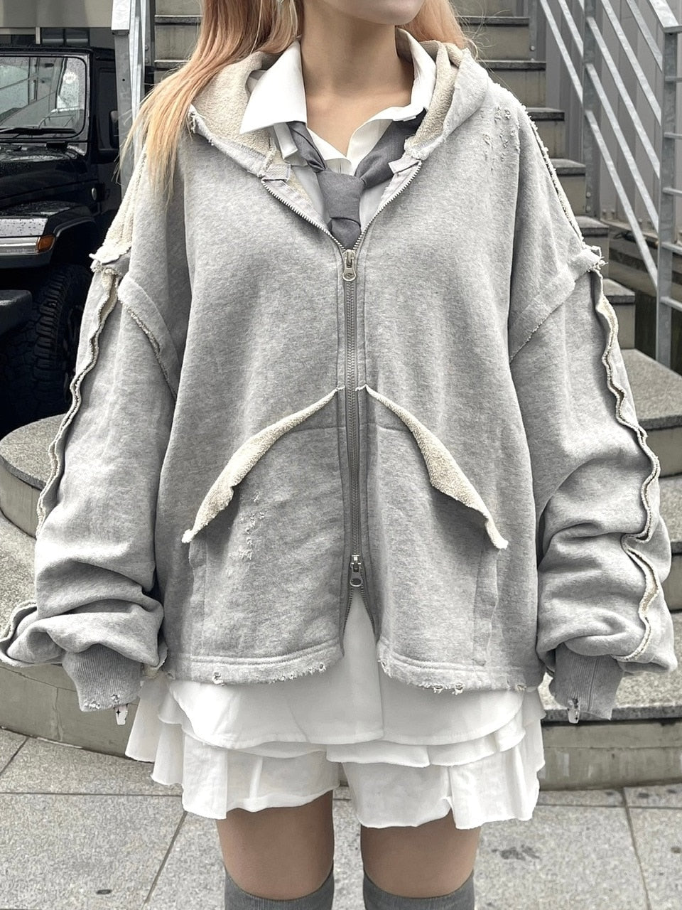 受注制【nmtc +】reverse design damage zip up hoodie (3color)