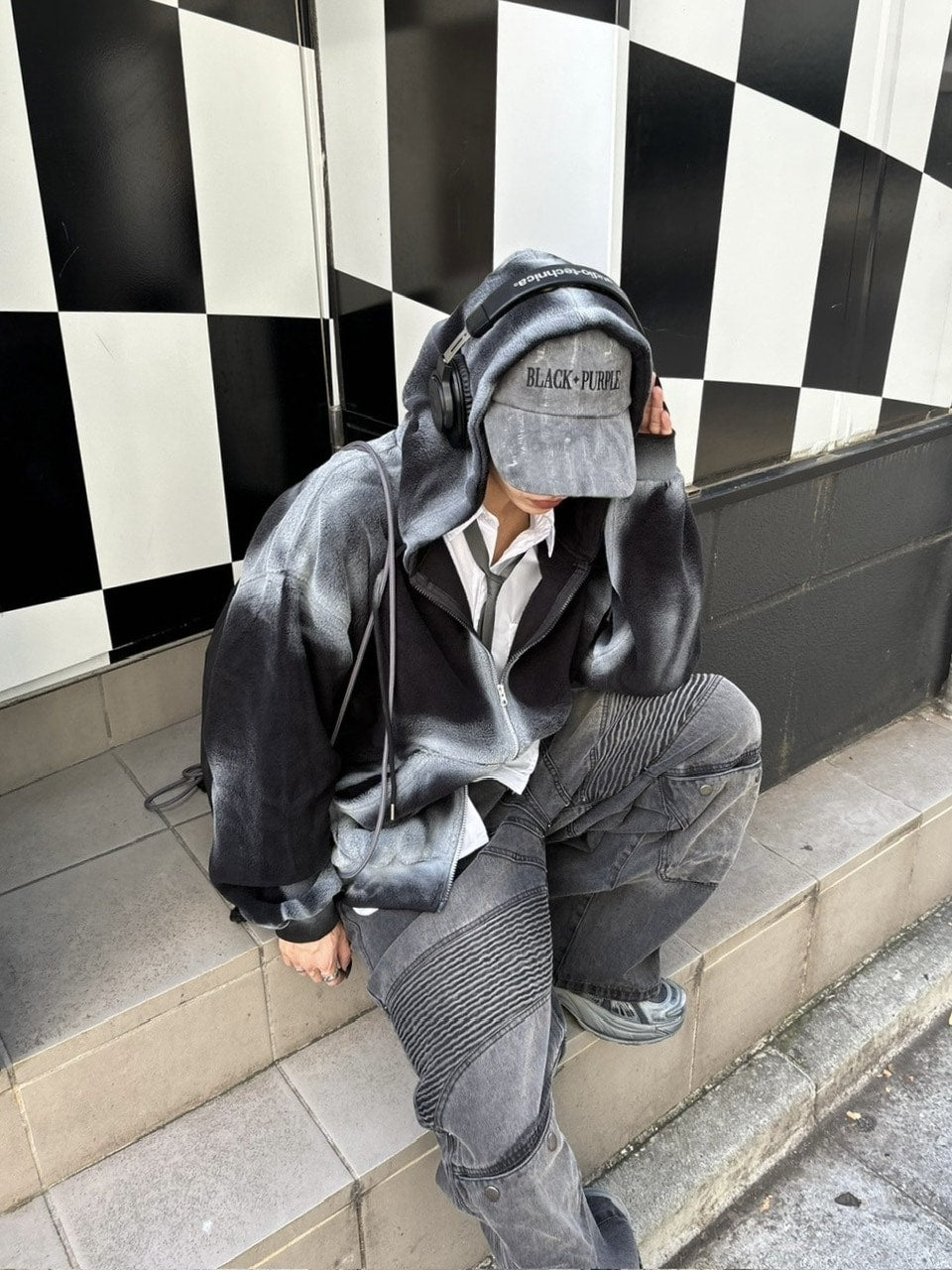 受注制【Never mind the XU】dirty zip up hoodie (2color) / 【ネバーマインド ザ エックスユー】ダーティージップパーカー