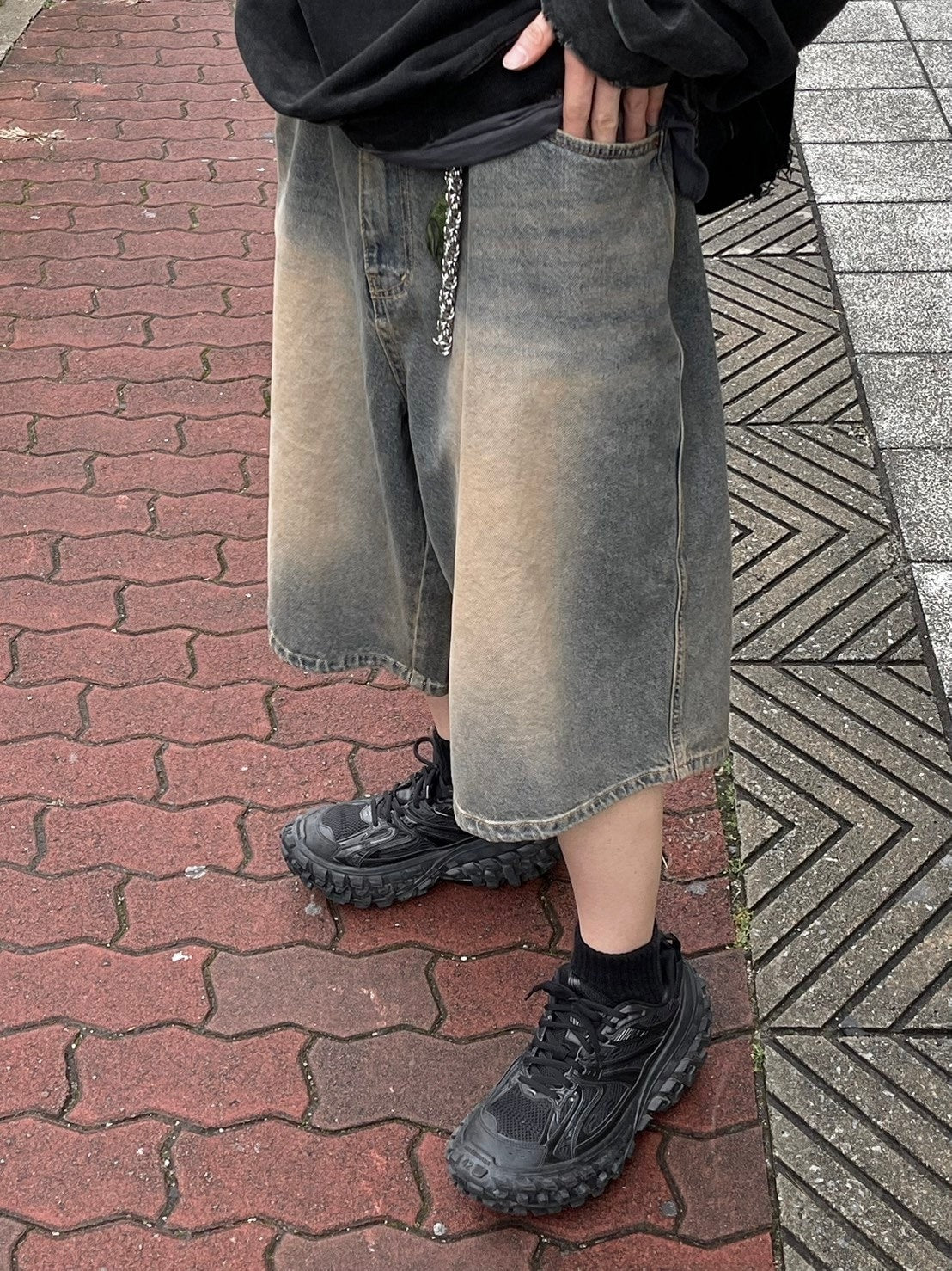 受注制【Chikashitsu +】vintage wash denim half pants