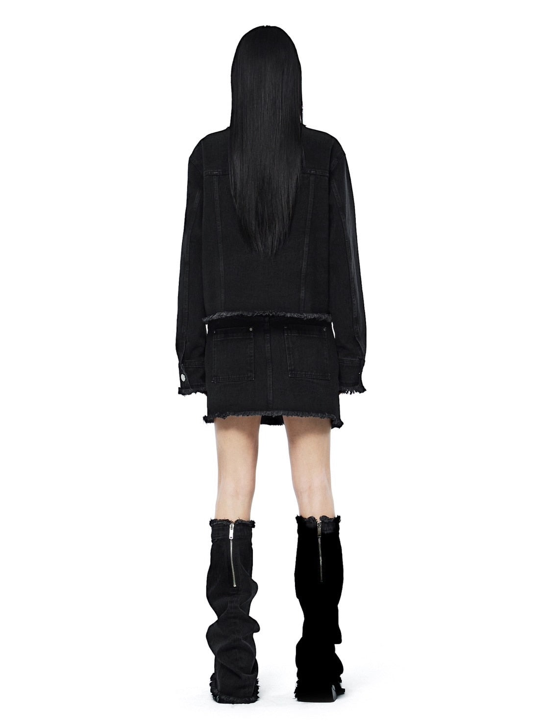 【MORE THAN BLACK】CUT OFF DENIM SKIRT