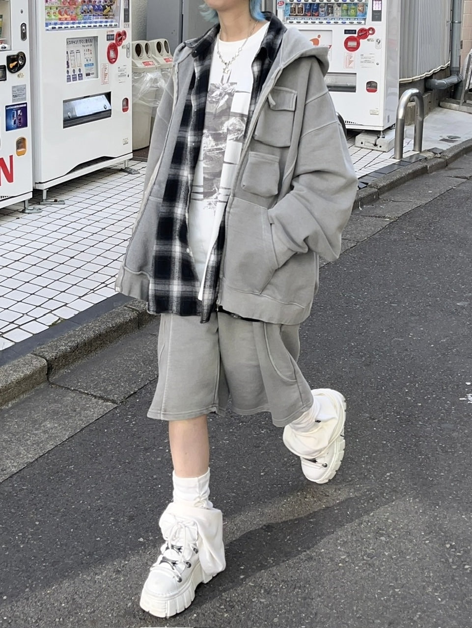 受注制【Never mind the XU】pigment line shorts (2color)