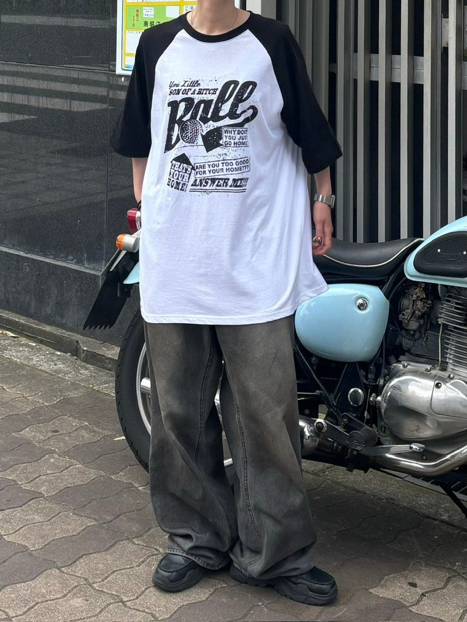 大阪店WEB限定受注制【Chikashitsu +】oversized lettering raglan t-shirt