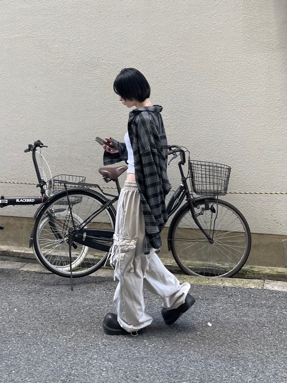 受注制【Chikashitsu +】pigment wash side rope cargo pants (2color)