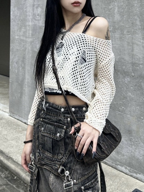 受注制【Never mind the XU】cropped damage knit (2color)