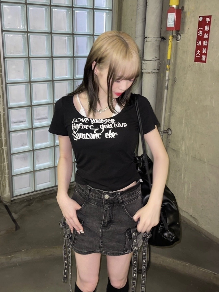 受注制【Never mind the XU】lettrering layered cropped tee (3color) / 【ネバーマインドザエックスユー】レタリングレイヤードクロップドロゴプリント半袖Tシャツ