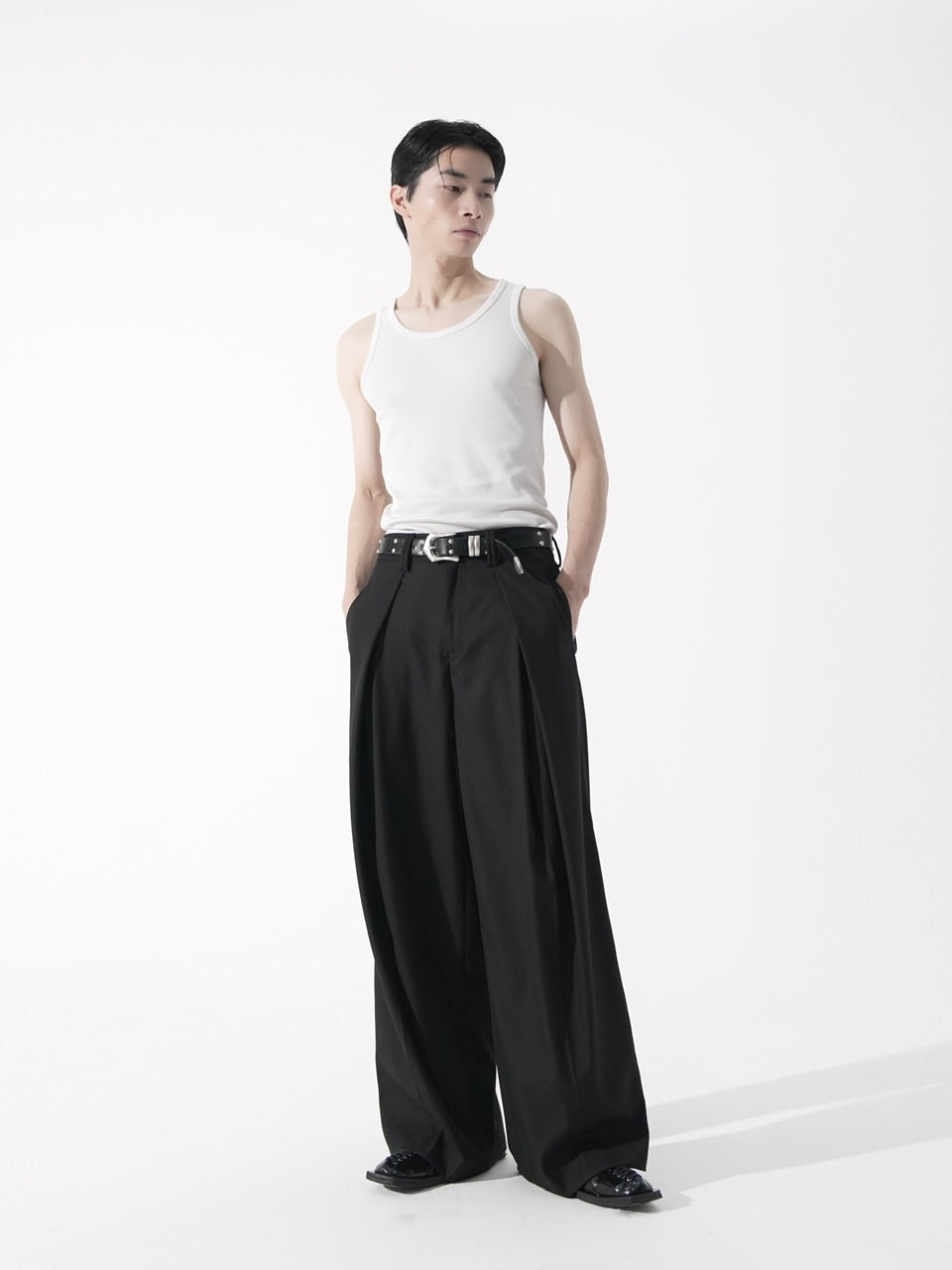 【CS】cross tuck drape slacks (black)