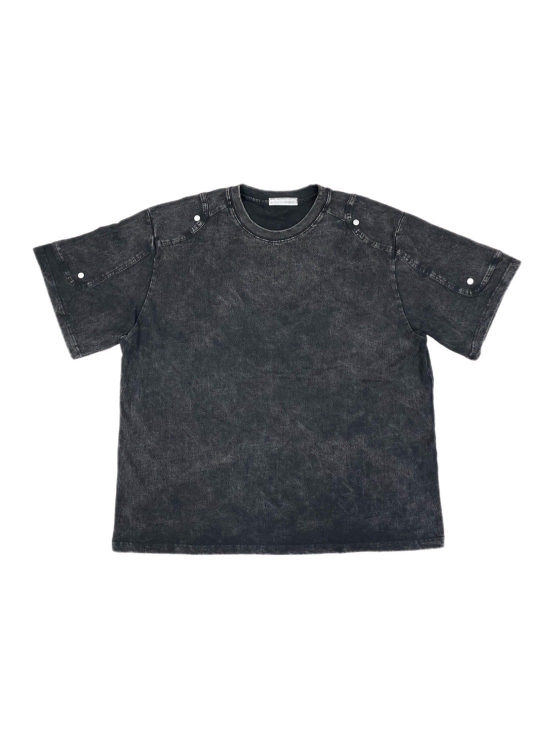 【Chikashitsu +】oversized pigment rivet t-shirt (2color)