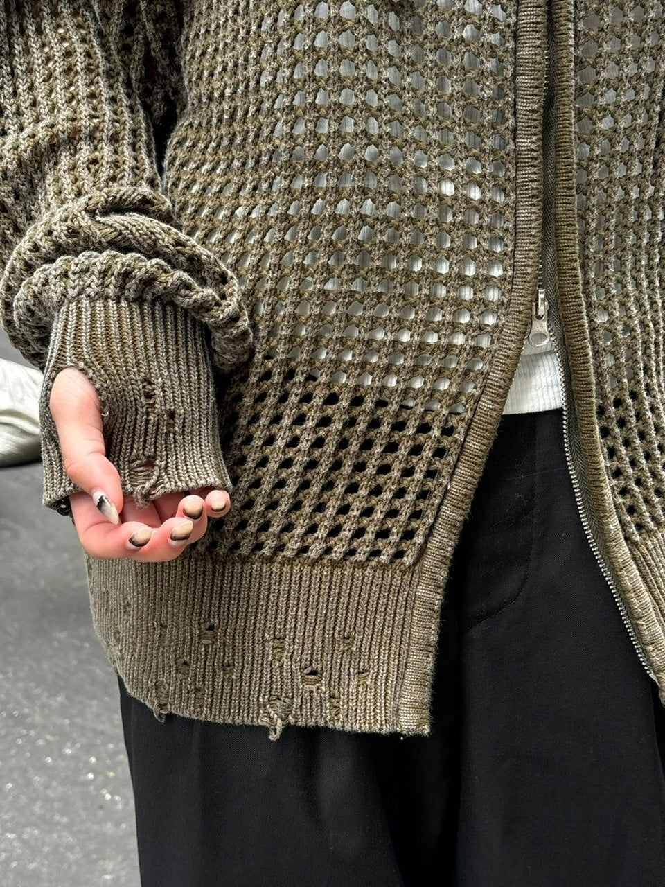 大阪店WEB限定受注制【Chikashitsu +】mesh zip damage hoodie (2color) / 【チカシツプラス】メッシュダメージジップアップ長袖パーカー