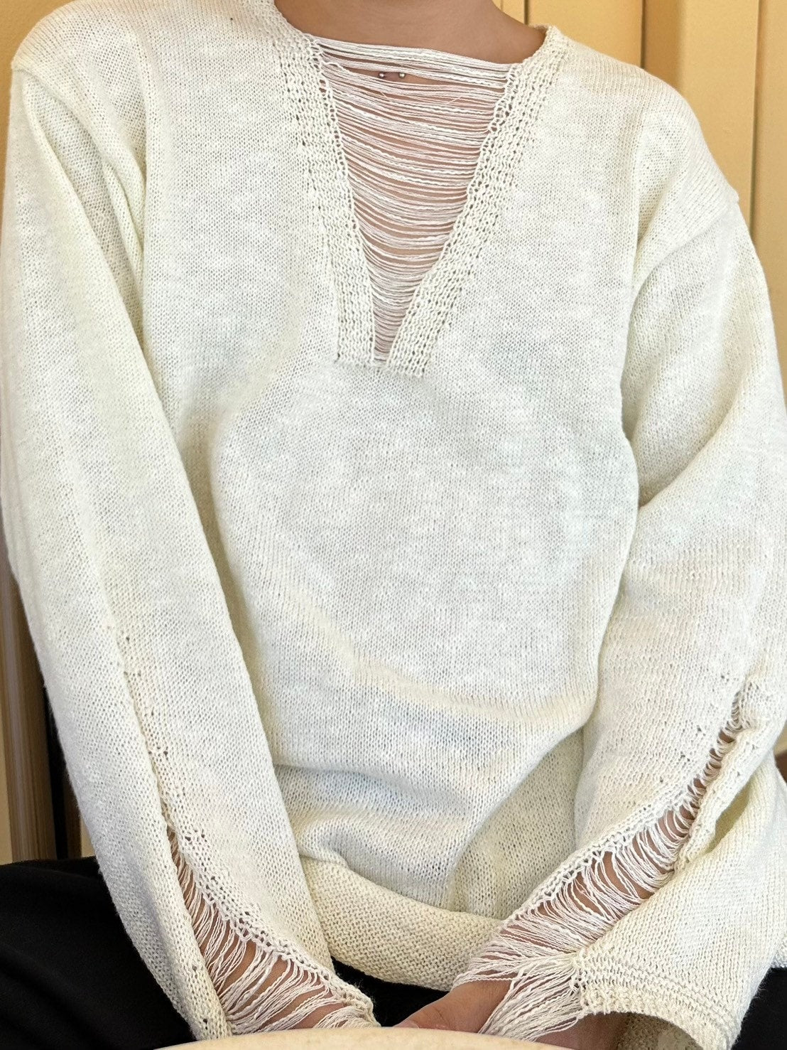 国際配送【LUV CODE】chest damage knit (2color)
