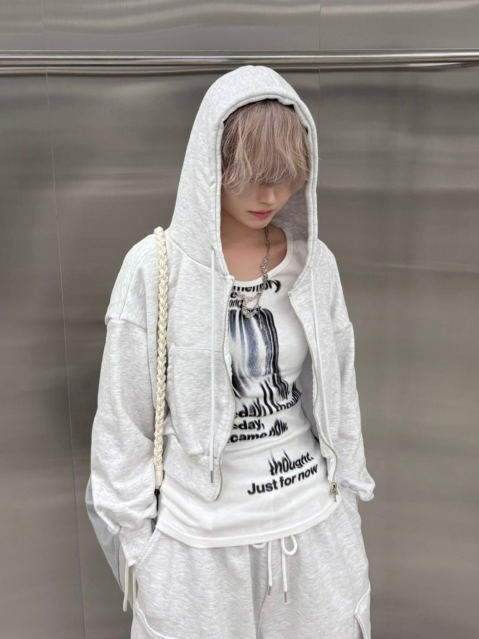 受注制【nmtc +】crop zip up hoodie (3color)