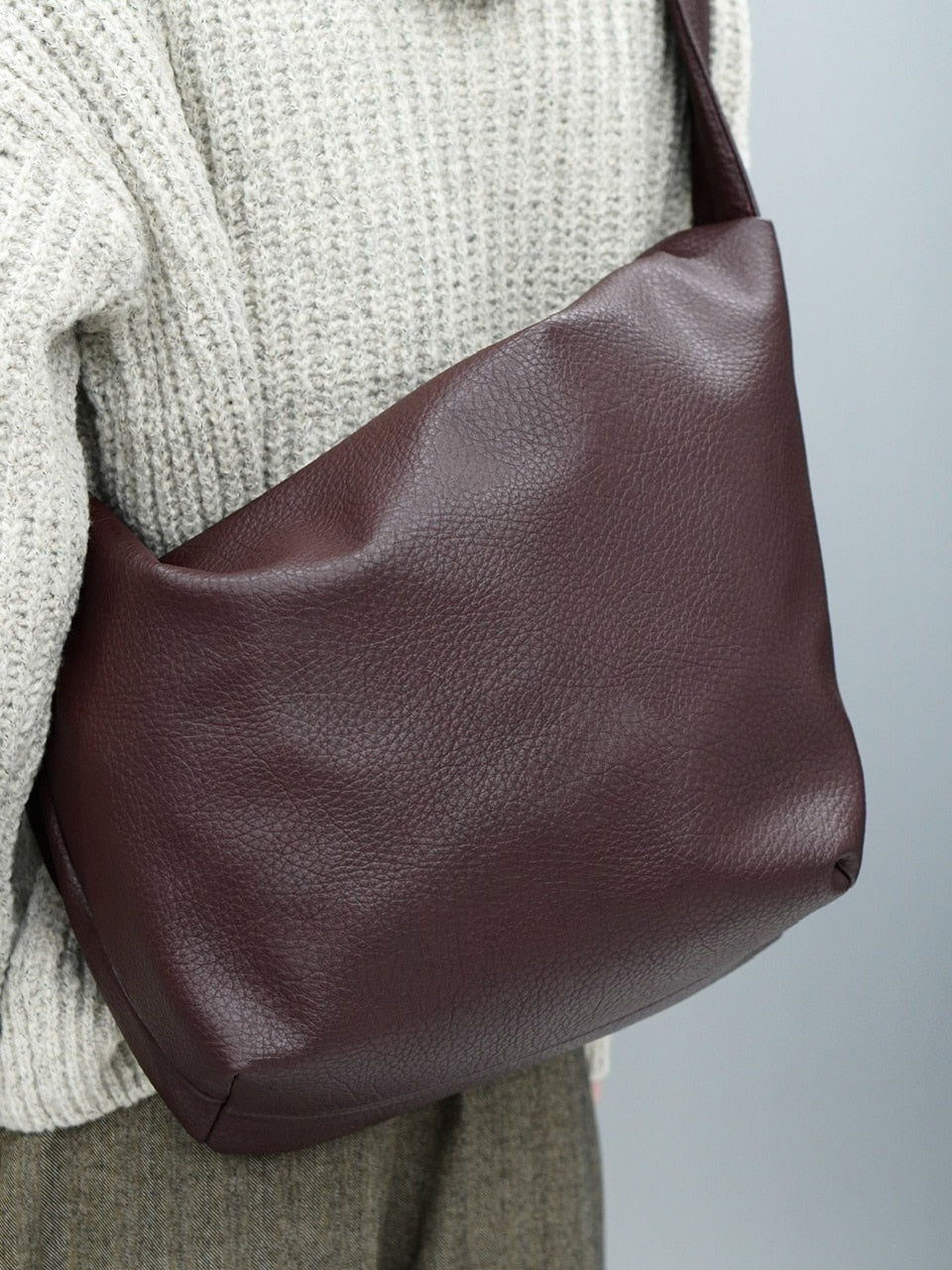 東京店WEB限定【Chikashitsu +】eco leather cross bag (2color)
