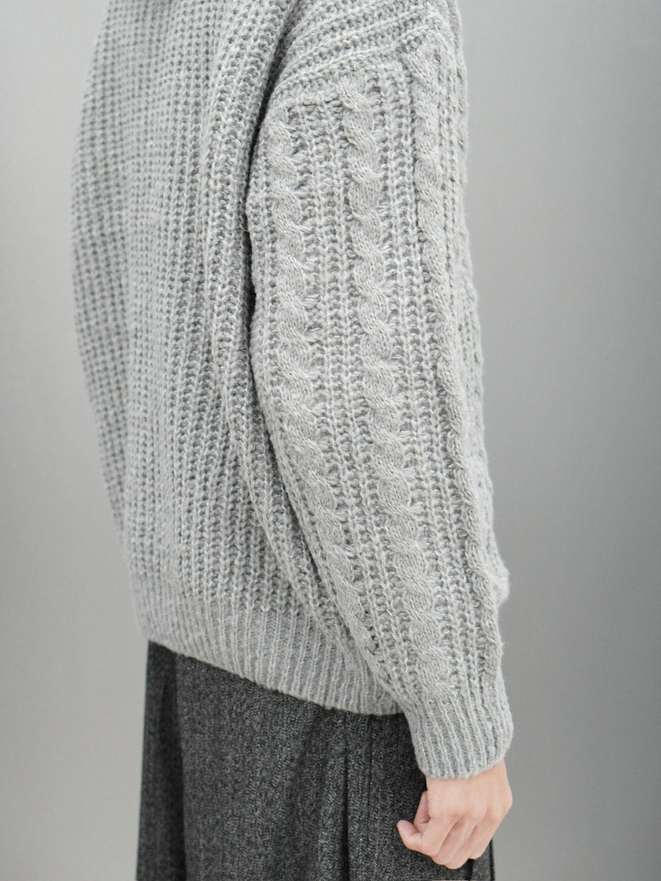 東京店WEB限定受注制【Chikashitsu +】balaclava half zip knit hoodie (3color)