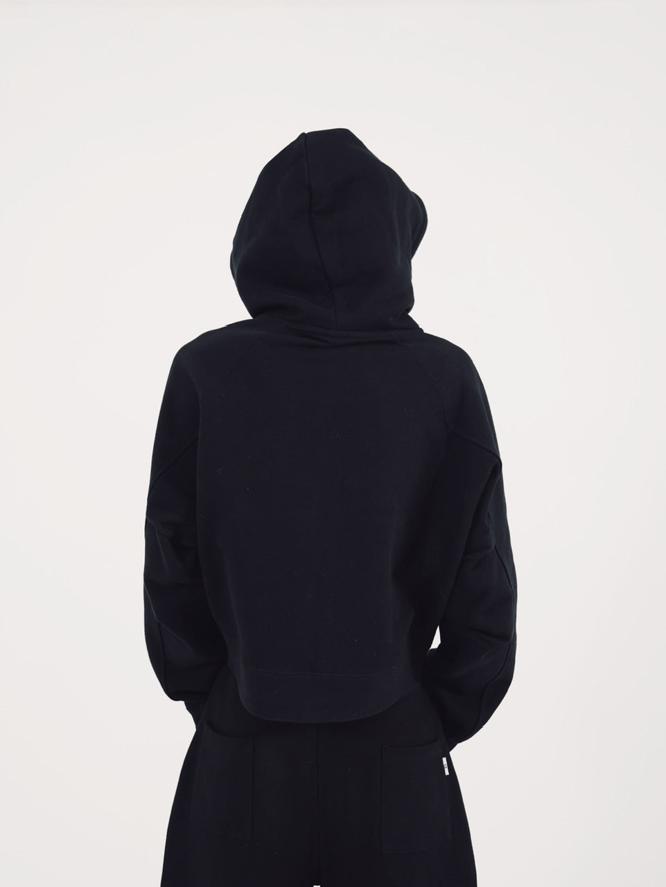 【CS】cropped double zip hoodie (black)